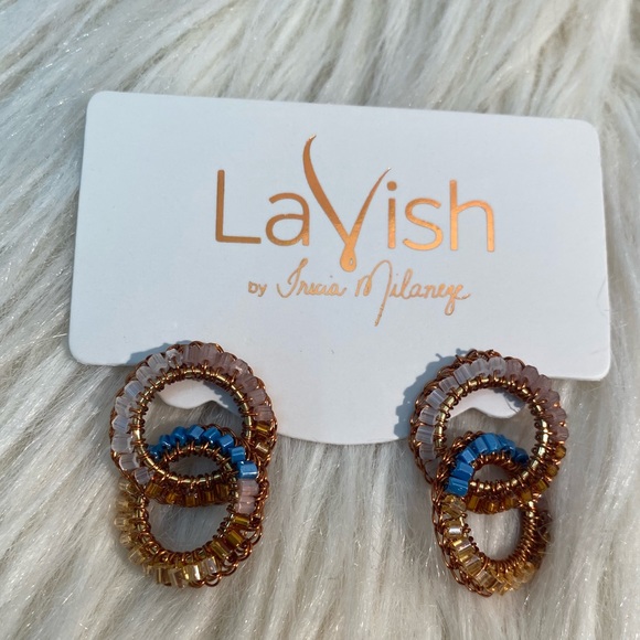 Small Caramel Copper Crochet Links Beaded Earrings - Picture 7 of 8
